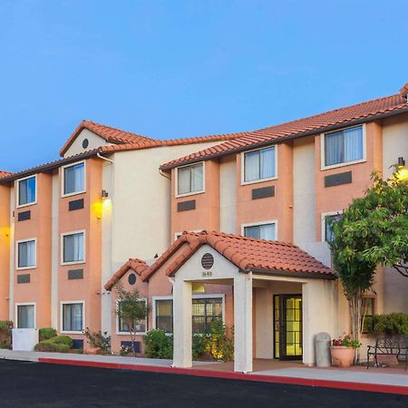 Days Inn By Wyndham Camp Verde Arizona מראה חיצוני תמונה