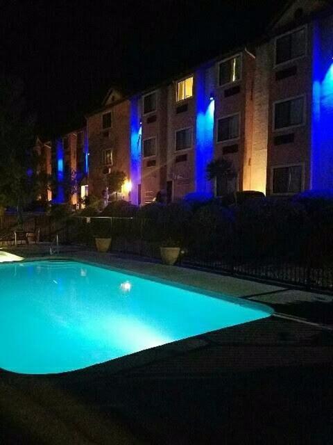 Days Inn By Wyndham Camp Verde Arizona מראה חיצוני תמונה