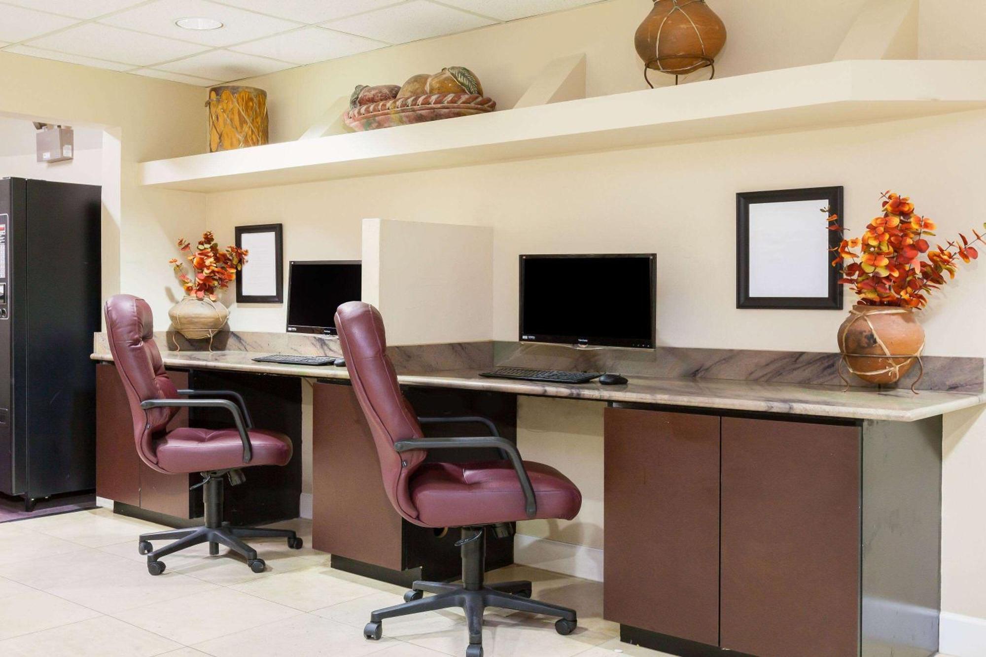 Days Inn By Wyndham Camp Verde Arizona מראה חיצוני תמונה