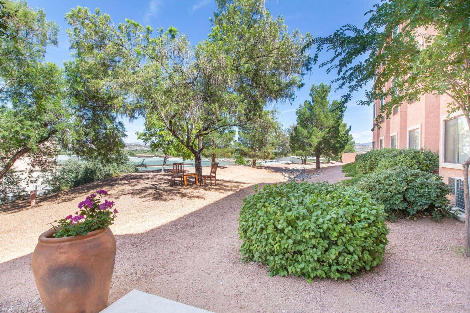 Days Inn By Wyndham Camp Verde Arizona מראה חיצוני תמונה